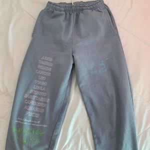 Boys Lie Word Vomit sweatpants